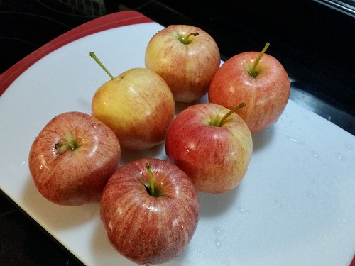 six apples