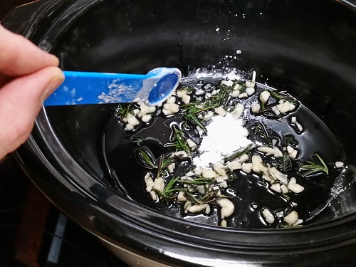 add arrowroot starch